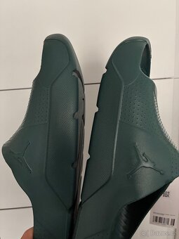 Air Jordan pantofle, vel. 50.5 - 4