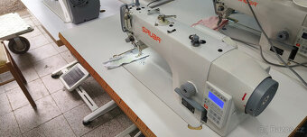 Průmyslový automatický šicí stroj Siruba DL-7200-BM1-16 - 4