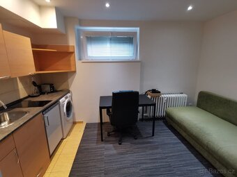 Pronájem garsoniery 19 m2 u metra Hloubětín - 4