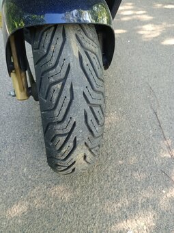 Skútr 50 Suzuki Katana - 4