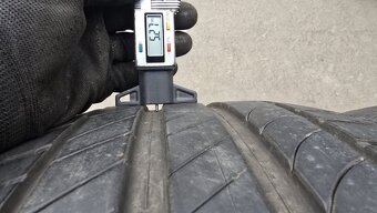 Letní pneu 235/40/19 Kleber - 4