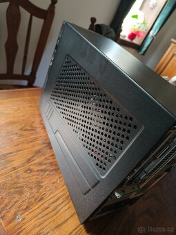 MSI Infinite S 9SI-039EU - 4
