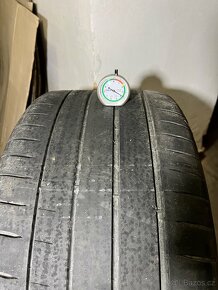 Letní pneu 255/40/19 a 275/40/19 - 4