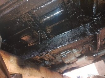 Suzuki Samurai 1.9 Diesel 47 kW (4500), manual 4x4, zelená - 4