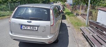 Ford Focus kombi 1.6 TDCI 66 kw - 4