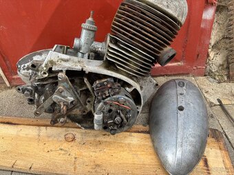 Motor jawa 250 353 - 4
