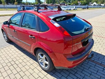 Ford Focus 1,6i, 2006 - 4