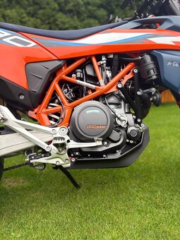 KTM SMC 690 R 24 - 4