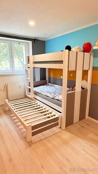Patrová postel pro 3 - 4