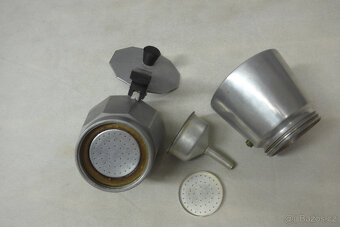 Stará CeloKovová Konvice s Cednikem Hlinik - 4