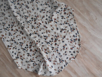 LETNÍ ŠATY VEL. S/M - 4