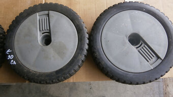 Kolečka na sekačku - 4