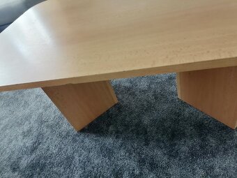 Konferenční stůl - 4