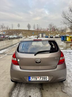 HYUNDAI I20 1.4 CRDI – NÍZKÝ NÁJEZD - 4