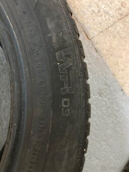 Nokian 205/55/16 1ks - 4