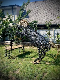 Koně z podkov v životní velikosti - 4