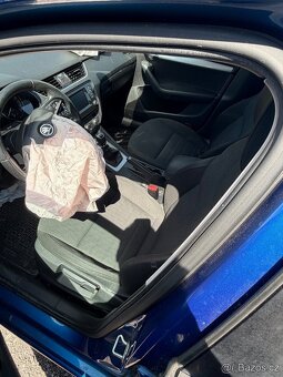 Díly Škoda Octavia III 1.6tdi combi LF5W modrá - 4