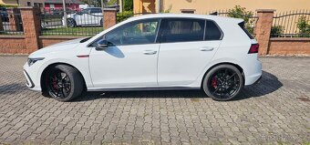 Volkswagen Golf 8, GTI, manual, 2.0 TSI - 4