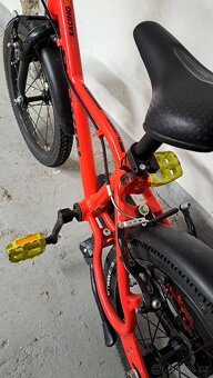 BTWIN 16" KOLO 900 RACING ČERVENÉ - 4