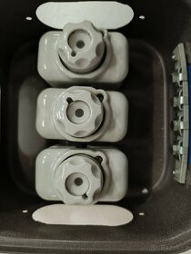 Pojistková skříň 500V 63A na porcelánové pojistky - 4