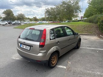 Ford Fiesta - 4