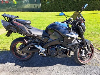 Suzuki B-King 2011 + 3 kufry - 4
