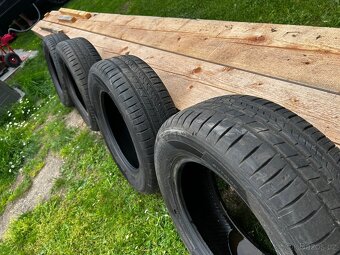 Letni pneu Hankook 195/65/15 6mm - 4