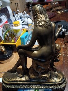 Polyresin - 4