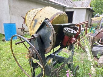 Prodám stavební míchačku 400V - 4