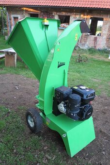Štěpkovač na větve / drtič větví LASKY LS 95/N - 4