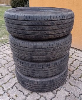 Letní pneu 215/65 R17 - 4