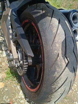 Ducati monster 821 - 4