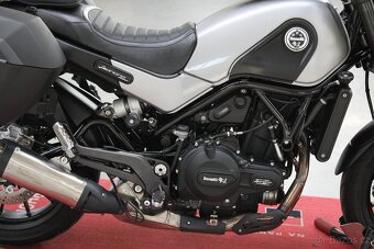 Benelli Leoncino 500 naked 2021 ČR 10 tis. km - 4
