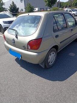 Prodám Ford Fiesta 1,3 - 4