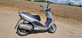 Aprilia Leonardo 125ccm - 4