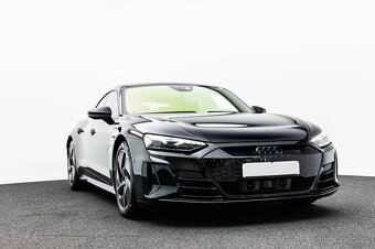 Audi E-tron GT - 4