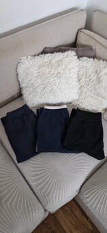 Mix tepláků - 3 ks - 4