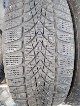 225/55/17 zimni pneu CONTI a DUNLOP 225/55 R17 - 4
