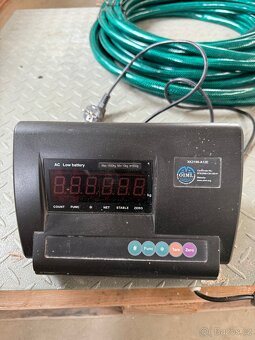 Průmyslová váha 1000x1000mm 1500kg LESÁK 4T1010L-MB - 4