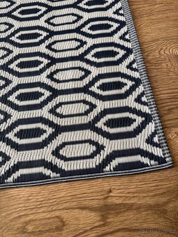 Vzorovaný koberec na balkón či terasu - 4