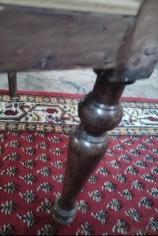 Dvě starožitné židle - 4