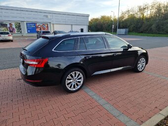 Škoda Superb Combi 2.0 TDI DSG - 4