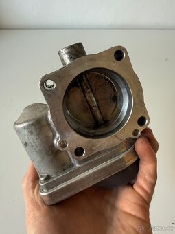 Elektronická škrticí klapka - 4