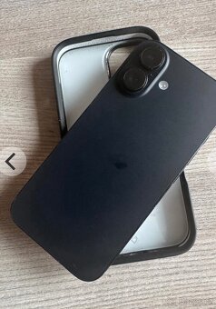 IPhone 16 - 4