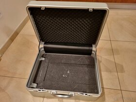 Prodám hliníkový kufr na kolečkách - kvalita Německo - 4