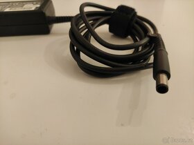 Nabíječka, Napájecí adaptér pro HP notebooky - 4