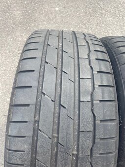 Hankook Ventus S1 Evo3 205/40/18 - 4