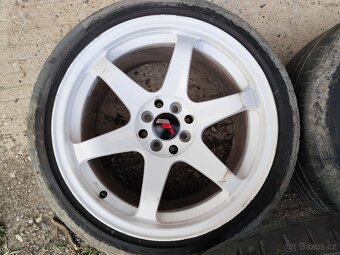 JR3 17x9 4x100/4x114,3 ET20 - 4