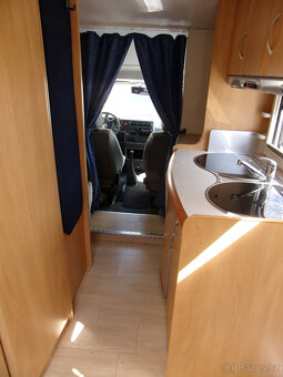 Obytný Volkswagen Transporter 2.5 TDI,Hobby,TOP stav - 4