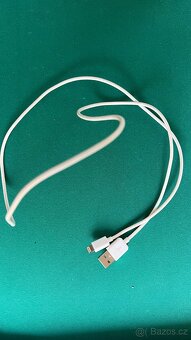 iPad Air 32GB Wi-Fi – velmi dobrý stav - 4